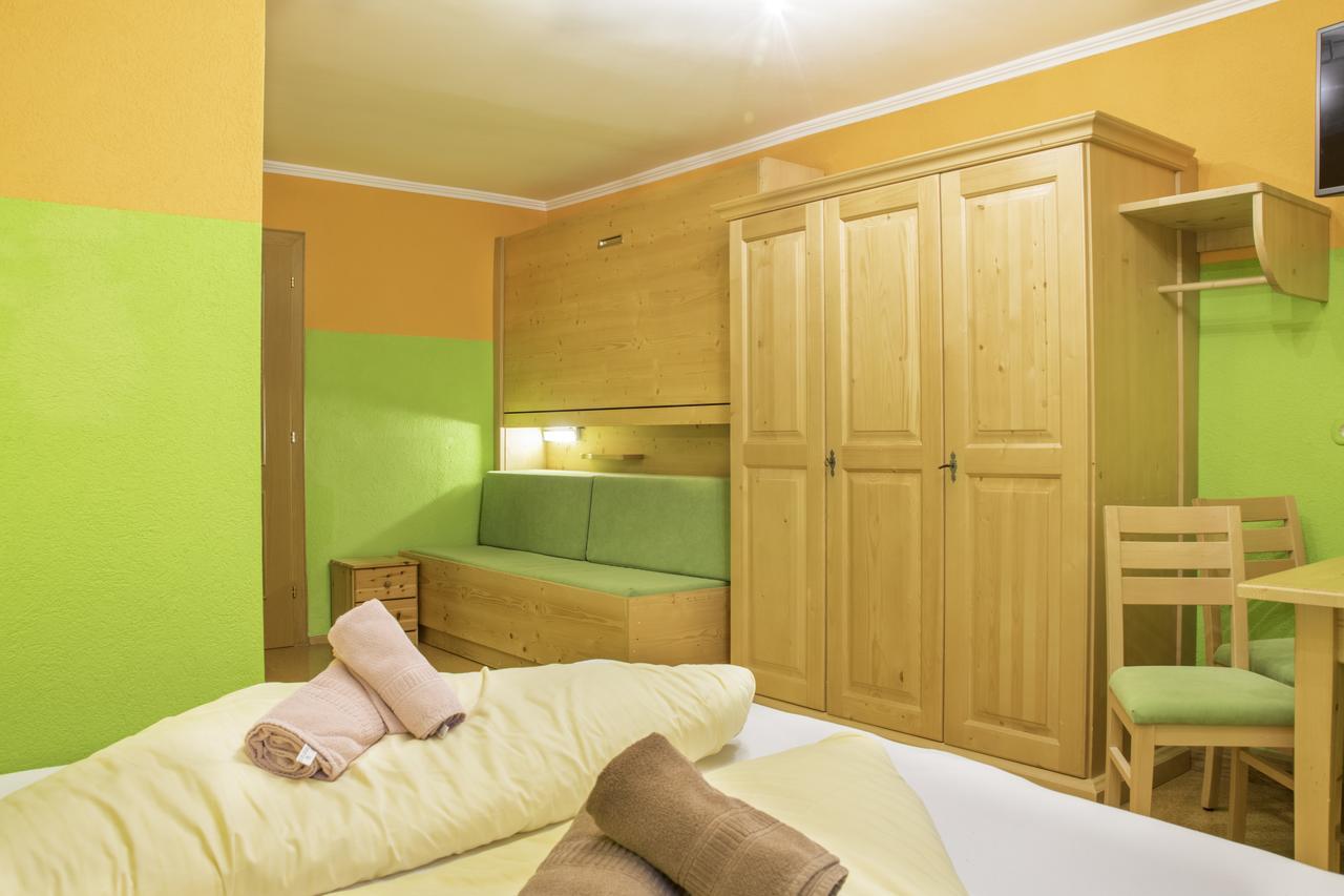 Hotel Gell Tweng Esterno foto