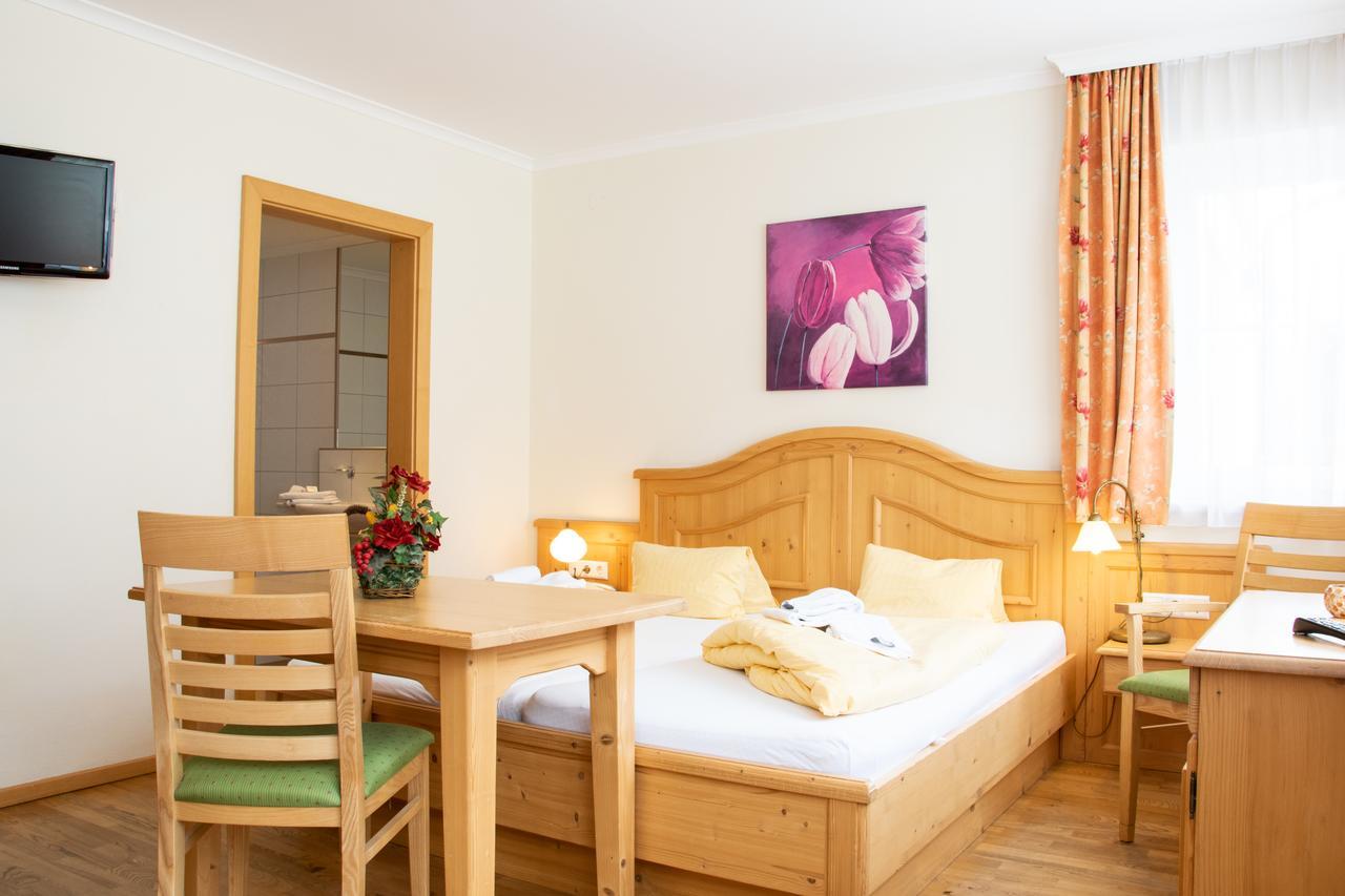 Hotel Gell Tweng Esterno foto