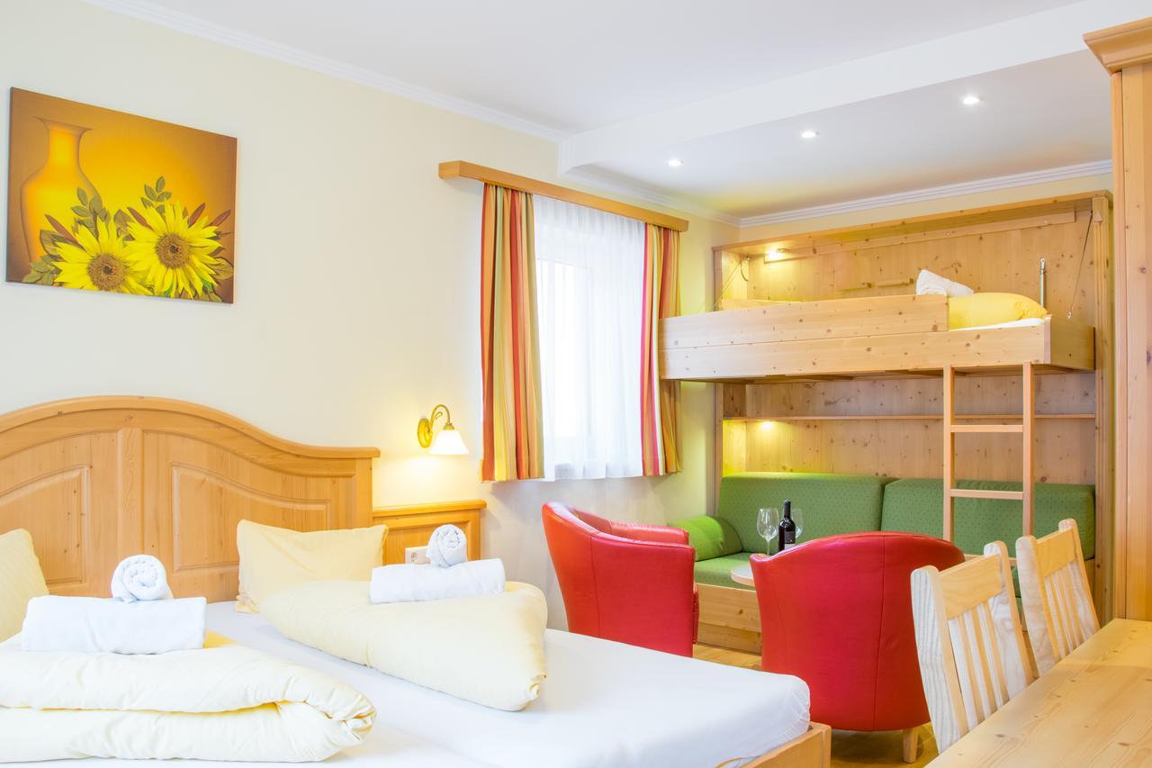Hotel Gell Tweng Esterno foto